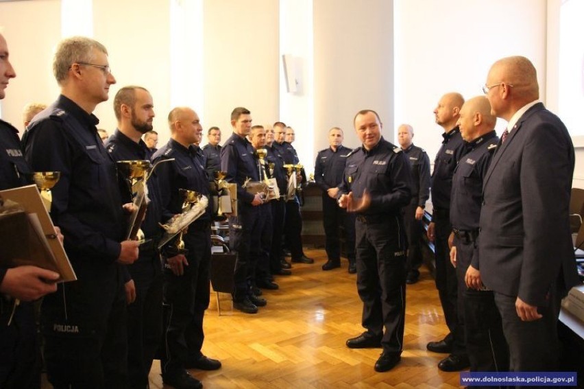 Dyżurny policji z Głogowa jednym z najlepszych na Dolnym Śląsku