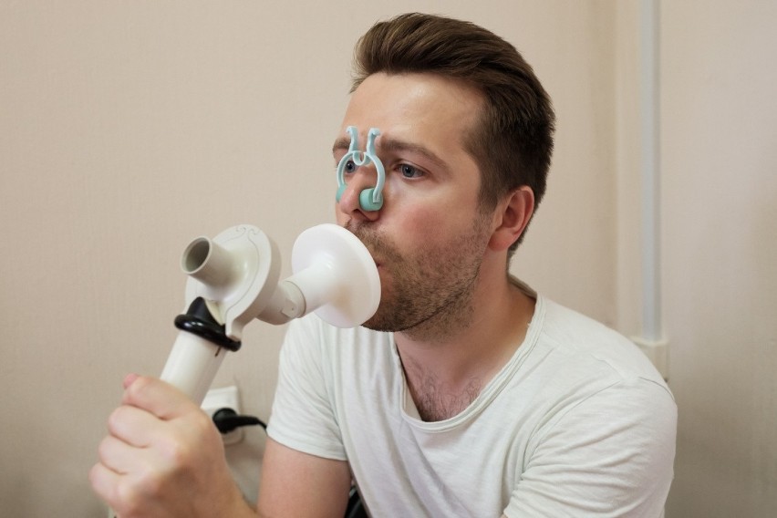 Spirometria, to badanie, które pozwala m.in. określić...