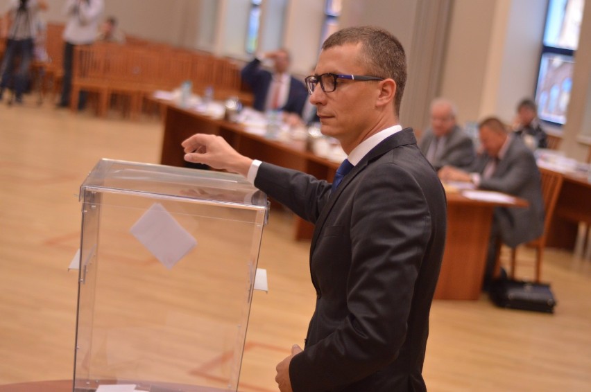 Krzysztof Kukucki odwołany z funkcji przewodniczącego Rady Miasta Włocławek
