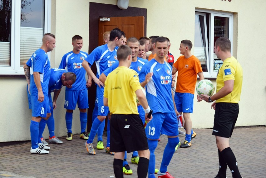 Piłka nożna – IV liga: beniaminek ze Śmiłowa lepszy od Polonii 1912 Leszno! Zobaczcie zdjęcia