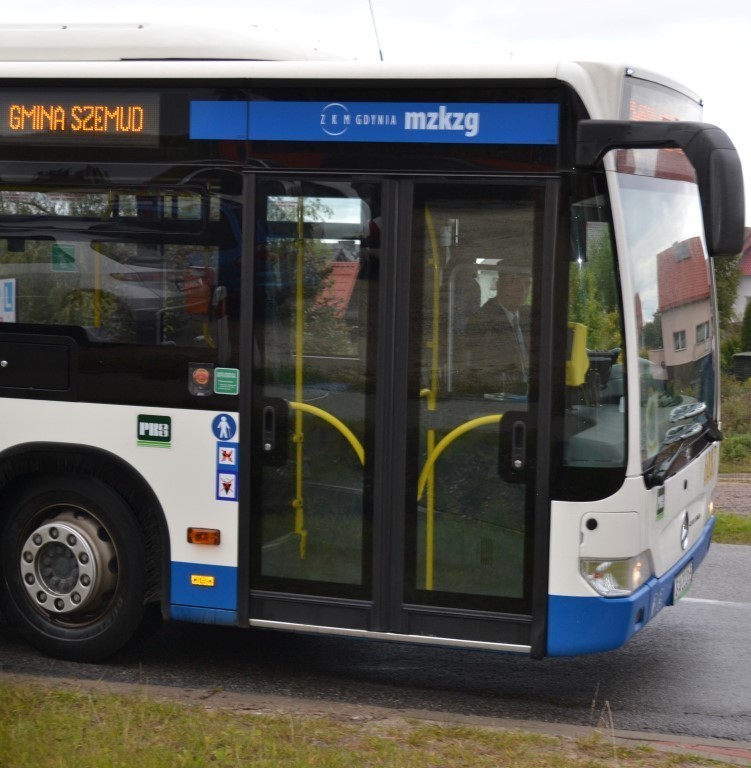 Gmina Szemud zyskała nowe autobusy. Za przewozy w gminie odpowiada PKS Wejherowo