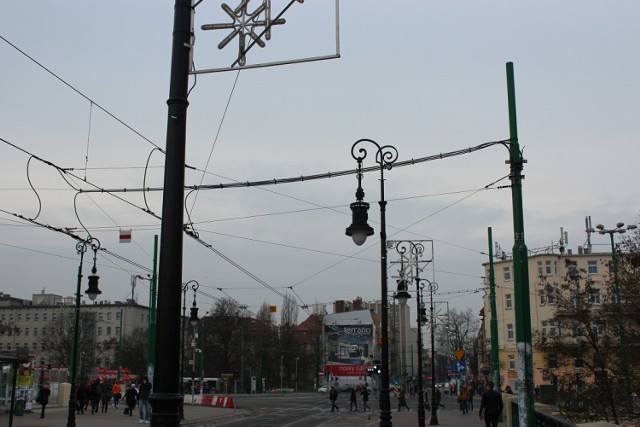 Gwiazdy Betlejemskie, i pozostałe świąteczne lampki, rozbłysną ...