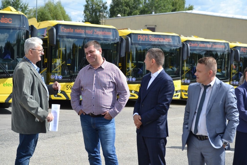 Nowoczesne elektryki przyjechały do PKM Sosnowiec. 14 nowych autobusów wkrótce ruszy w trasę. PKM Sosnowiec będzie miało niedługo kolejne