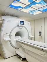 Prawie tysiąc badań wykonano nowoczesnym rezonansem w Szpitalu Miejskim
