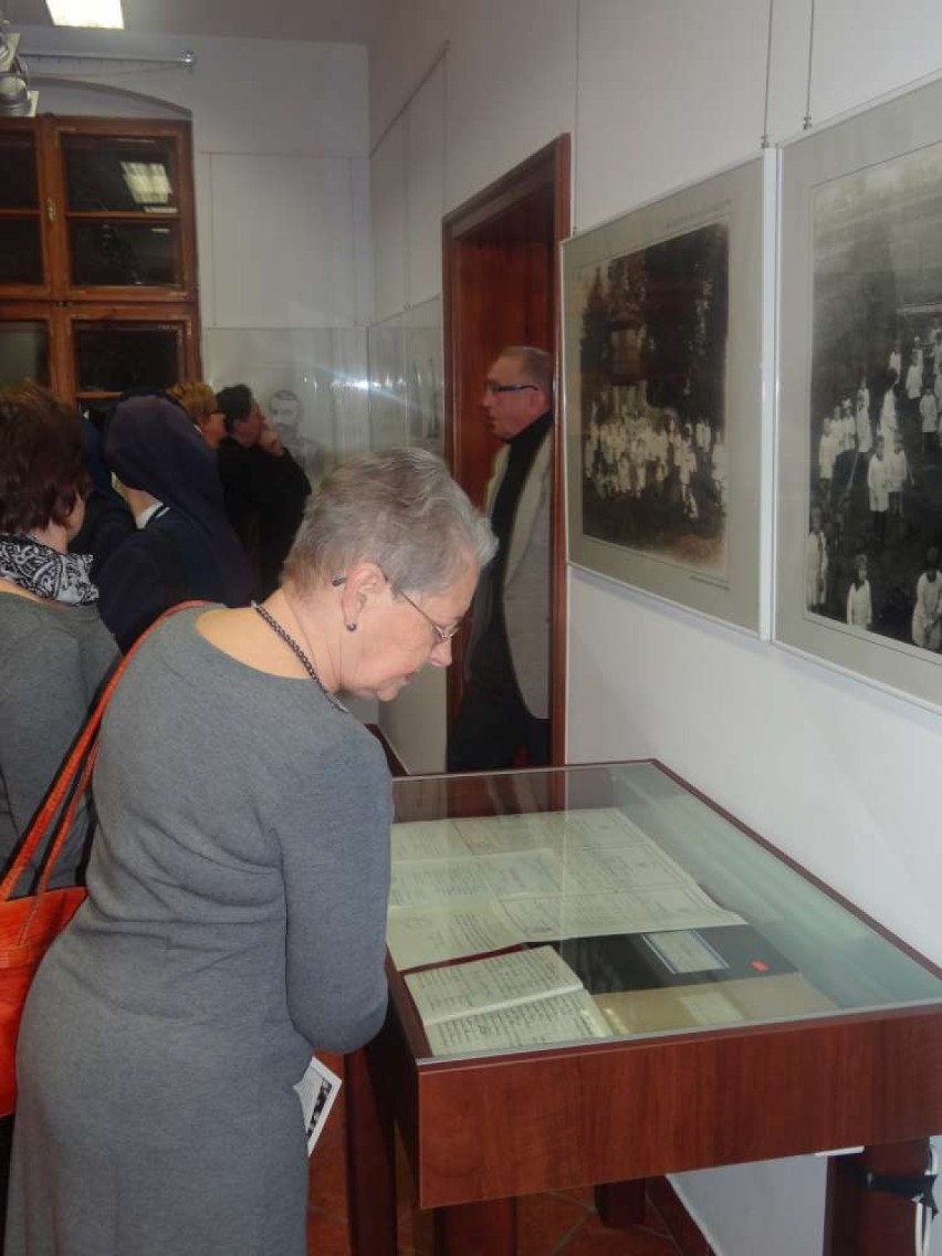 Siostry Służebniczki mają swoją wystawę w Muzeum Regionalnym...