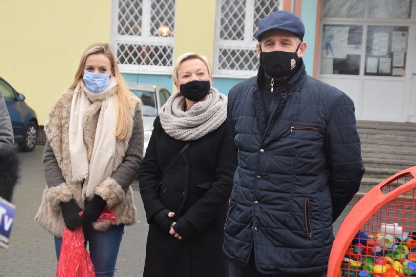 Nakrętki Gniezno. Na terenie miasta pojawiły się metalowe...