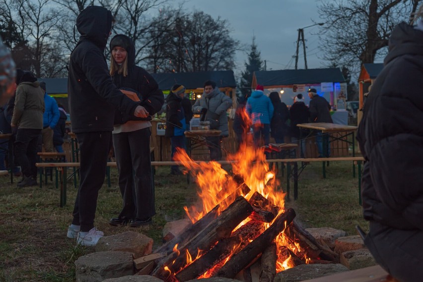 W Jaszkowej Dolnej działa już Świąteczna Wioska