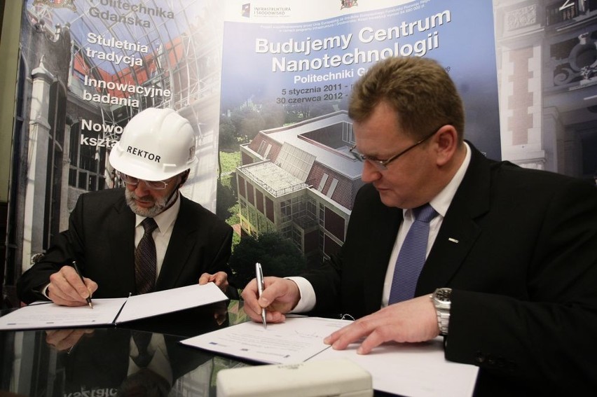 Umowa na budowę Centrum Nanotechnologii zlicytowana i podpisana