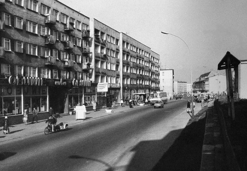 Ulica Żukowa, upamiętniała sowieckiego marszałka Georgija...