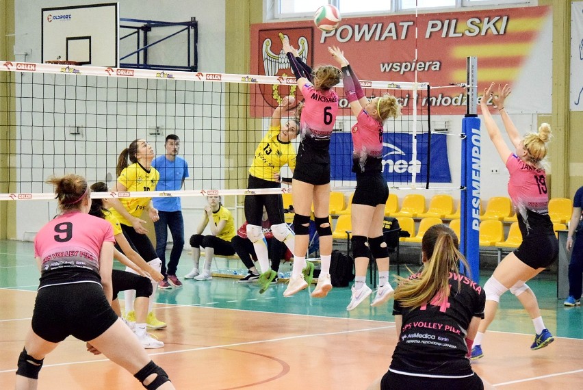 Siatkarki Volley Piła coraz bliżej II ligi. W turnieju półfinałowym o awans zajęły one drugą lokatę. Zobaczcie zdjęcia