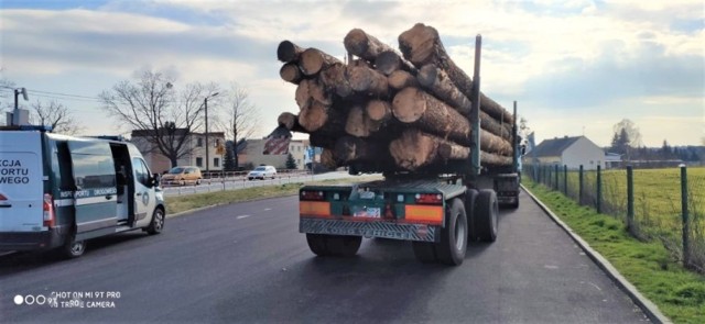 Ciężarówka została zatrzymana na drodze krajowej nr 94 w Suchej.