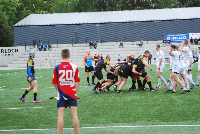 Mecz rugby na Burloch Arenie