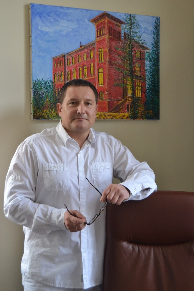 Mirosław Trocha oddział chirurgii (ordynator, dyrektor ds. medycznych) w szpitalu w Tczewie.