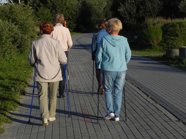 Klub Aktywnego Seniora Puck: nordic walking