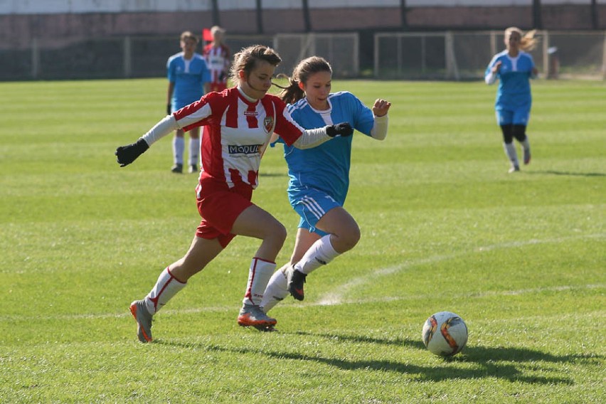 Piłka nożna kobiet: Kolejne zwycięstwo Tarnovii [ZDJĘCIA]