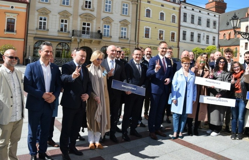 Koalicjanci w Tarnowie i regionie podsumowali kampanię na...