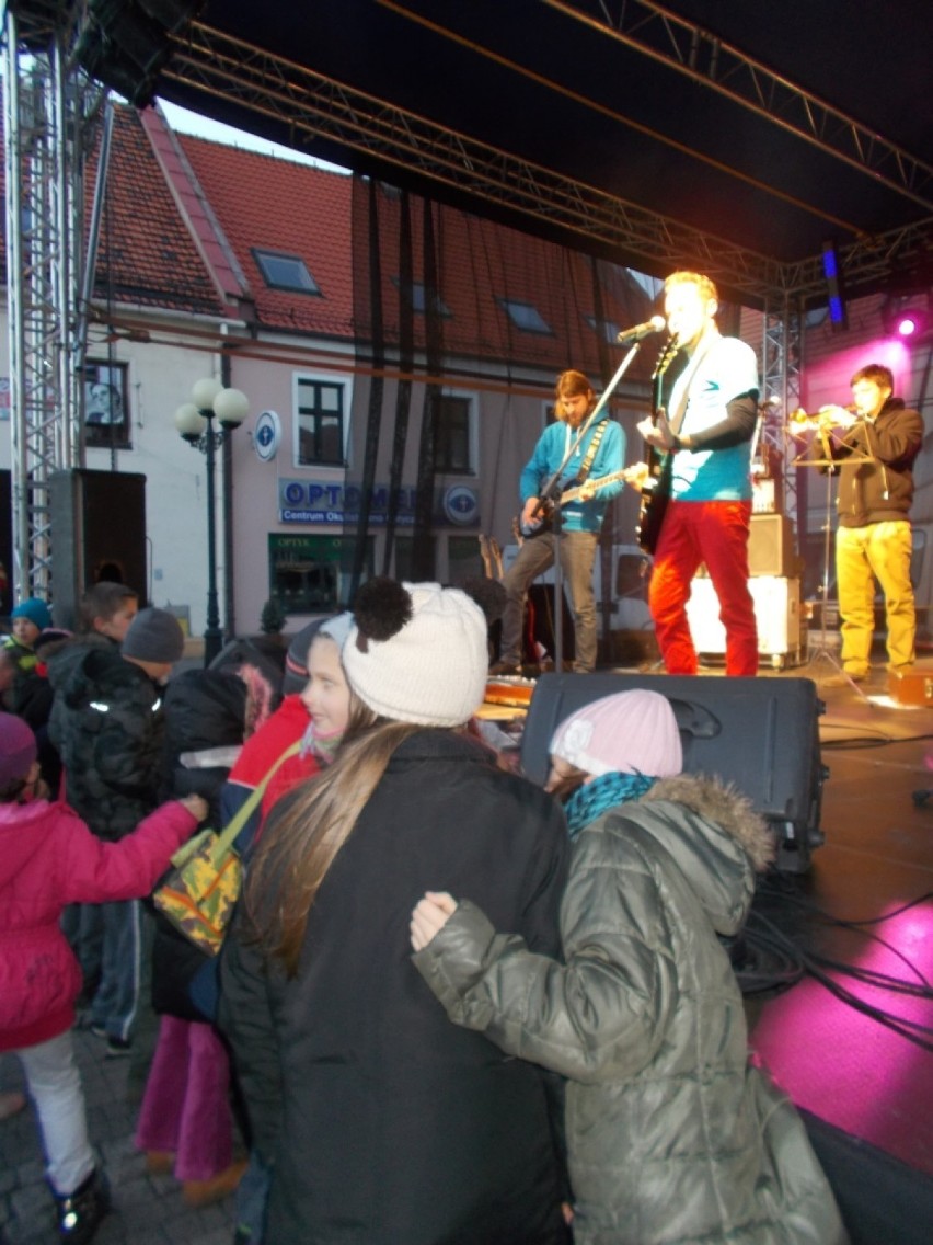 WOŚP 2014 w Mikołowie. Rynek opanowali straży i ratownicy medyczni