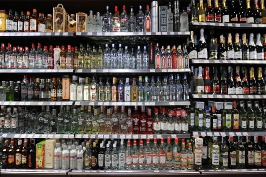 Wartości te dotyczą tylko legalnego alkoholu sprzedawanego...