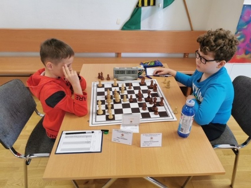 Sukcesy młodych szachistów z Legnicy. Gratulujemy! [ZDJĘCIA]