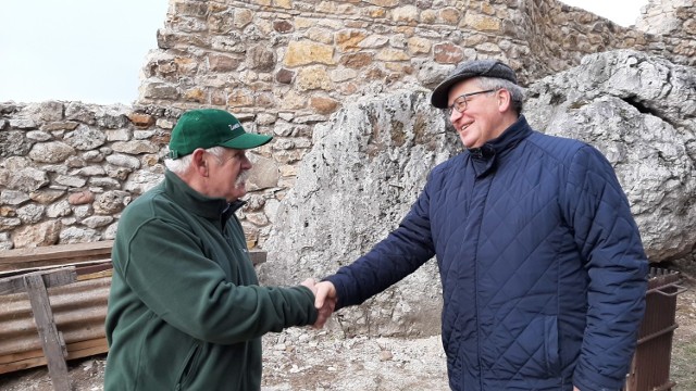 Zmarł Roman Warta, budowniczy zamków w Bobolicach i Mirowie