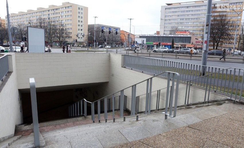 Szczecin: Bezużyteczne przejście podziemne? Jest pomysł na jego przemianę [ZDJĘCIA] 