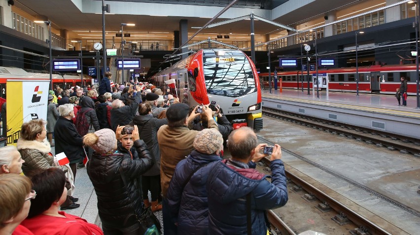 "Marszałek" na dworcu Łódź Fabryczna [ZDJĘCIA]