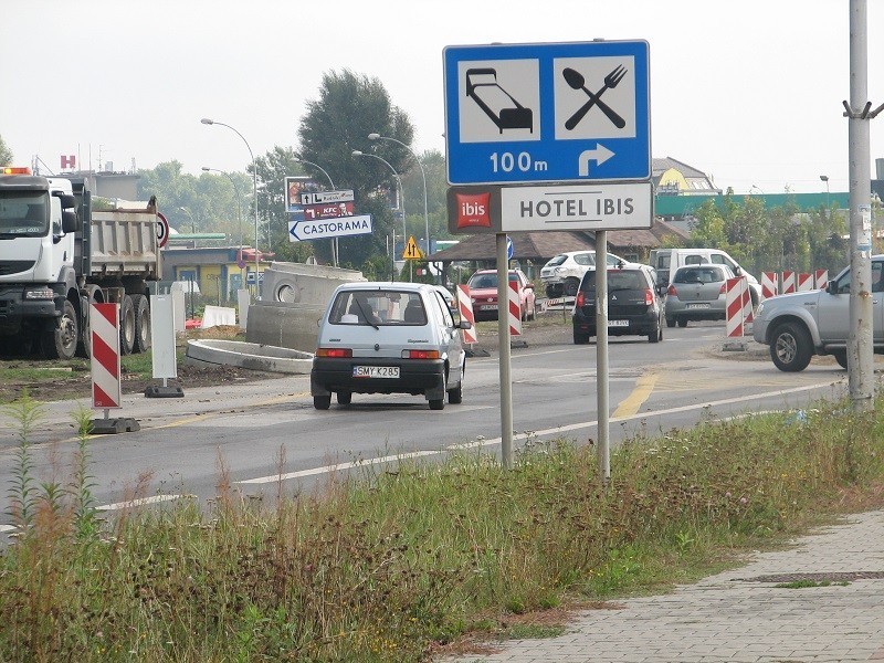 Częstochowa: Budowa węzła na DK 1. Zamknięcie skrzyżowania przy TESCO