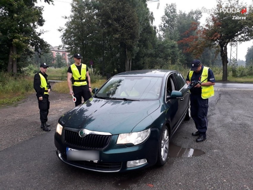 Policyjni kursanci będą patrolować ulice Zabrza. To wsparcie z katowickiej szkoły [ZDJĘCIA]