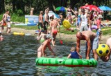 Bydgoszczanie zażywali ochłody na plaży nad Jeziorem Wąsoskim [zdjęcia]