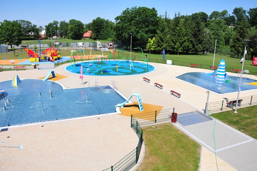 Kompleks basenów w Krośnie będzie otwarty na długi czerwcowy weekend. Ceny biletów poszły w górę, ale jest więcej atrakcji [ZDJĘCIA]