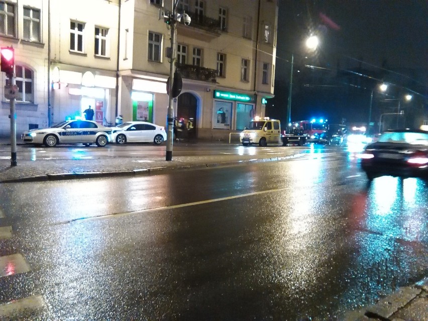 Wypadki w Poznaniu - relacje, zdjęcia, utrudnienia w ruchu