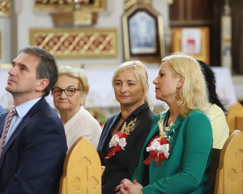 Dożynki samorządowo-parafialne w sołectwie Dobrzec
