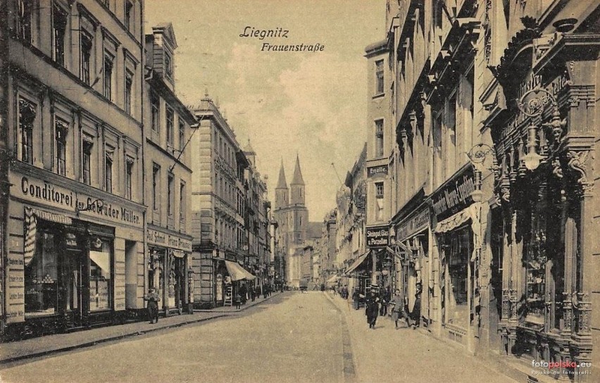 Ulica Najświętszej Marii Panny w Legnicy na archiwalnych zdjęciach