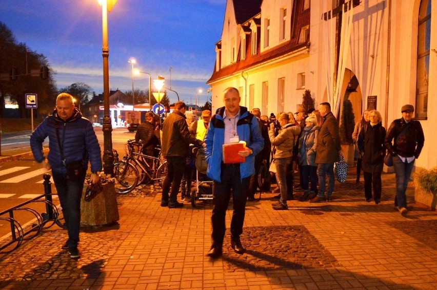 Polsko-niemiecki spacer na cmentarz komunalny w Słubicach