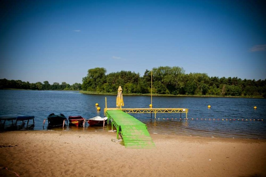 Jezioro Kłeckie, Borzątew
"Kąpielisko Camping...