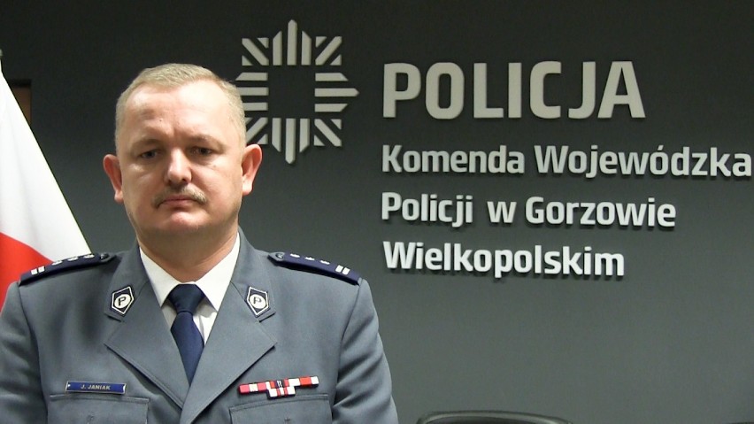 Ponad 100 ludzkich istnień uratowanych dzięki skutecznej służbie policjantów [ZDJĘCIA]