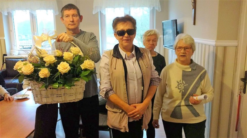 Mieszkańcy Zespołu Mieszkań Chronionych w Nadarzycach podziękowali Pani Janinie Jedruch