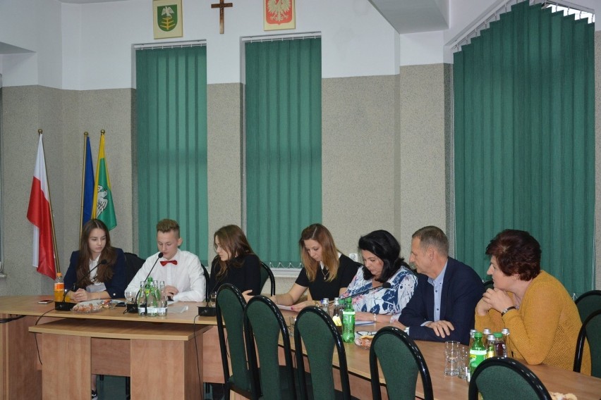 Młodzieżowa Rada Gminy Ostrów Mazowiecka zakończyła kadencję