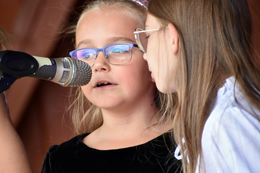 Świetnie bawiono się na  Parafialnym Festynie Rodzinnym