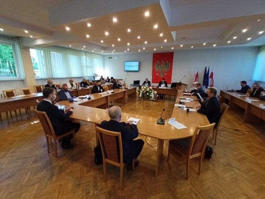 O ambulatorium dyskutowano na ostatniej sesji Rady Powiatu...