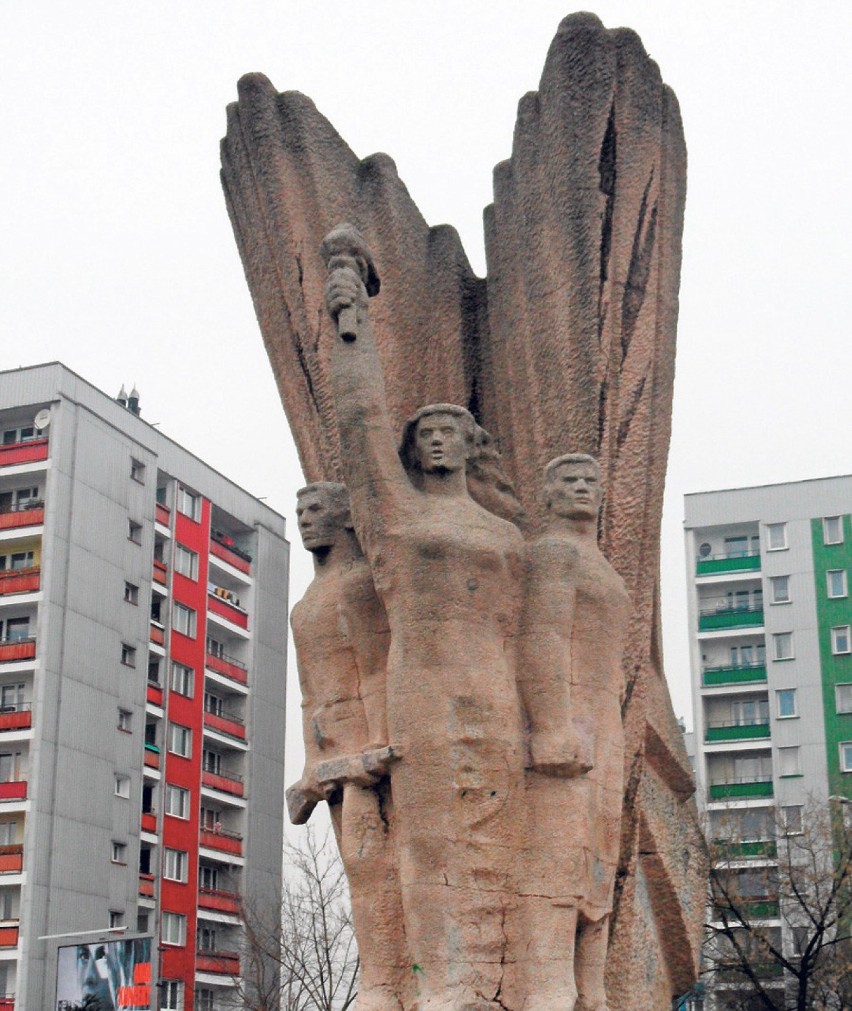 W samym centrum Dąbrowy Górniczej znajduje się pomnik...