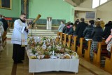 Święcenie pokarmów w Lipnie. W Wielką Sobotę do kościoła z koszyczkiem[zdjęcia]