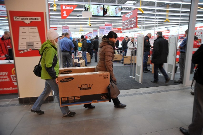Centrum Handlowe Jantar w Słupsku: Media Markt już otwarty [FOTO+FILM]