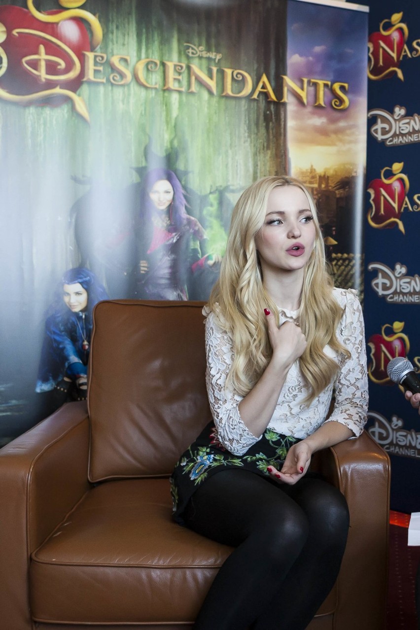 Dove Cameron (Mal z Następców):"Uważam, że Polacy są słodcy,...