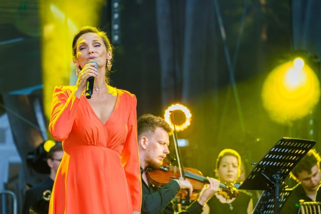 “Emanuelle – muzyka filmowa” koncert pod wieżą widokową w Słotwinach Arena z udziałem największych gwiazd muzyki