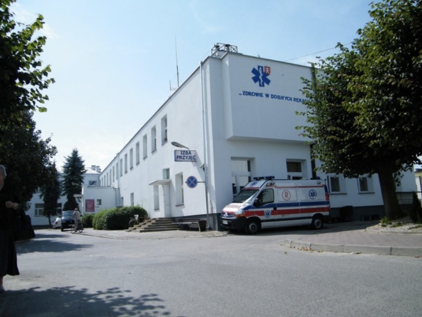 W szpitalu na Mazowszu nie ma kto obsłużyć respiratorów. Wojewoda zabrał jedynego anestezjologa