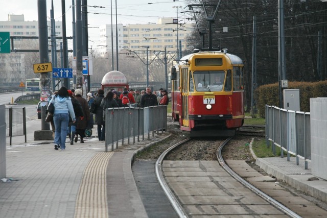 Tramwaj „17” pojechał na Tarchomin. Zmiany w komunikacji miejskiej od 4 maja