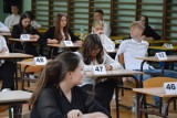 Egzamin ósmoklasisty w Szkole Podstawowej numer 2 w Skierniewicach. ZDJĘCIA
