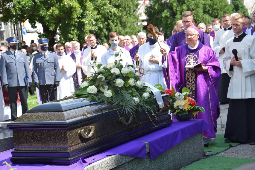 Pogrzeb ks. dr Alfonsa Schuberta.