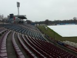 Budowa stadionu: zadaszenie na łuku, likwidują pierwszy sektor [ZDJĘCIA]